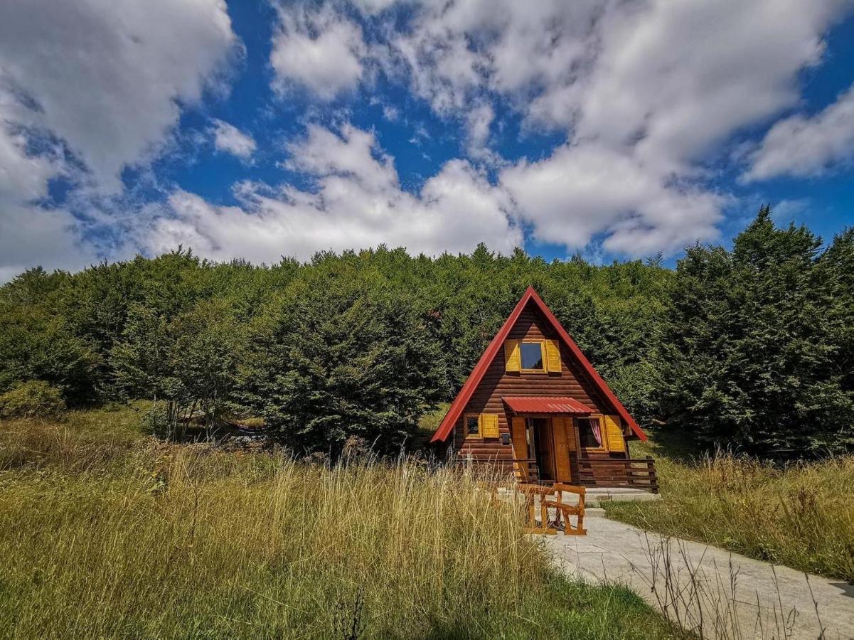Breeze Home Cottage Τσέτινιε Εξωτερικό φωτογραφία